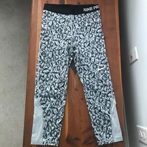 Nike Dri-fit leggings